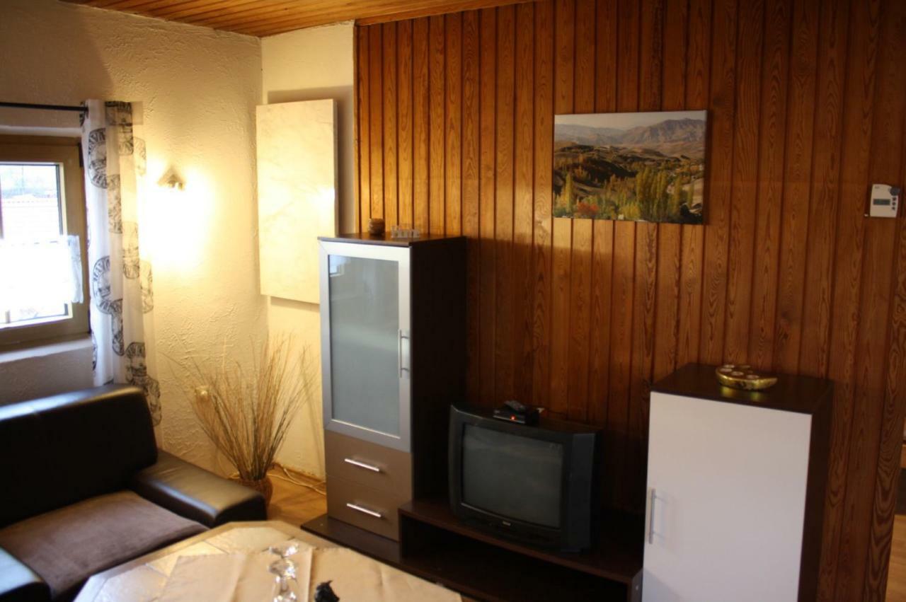 Ferienwohnung Eva Und Alexander Hirschbach  Bagian luar foto